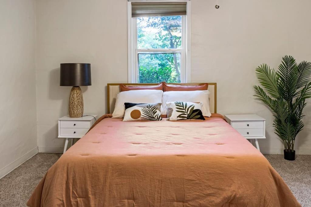 Cozy Buckhead Suite - Great Area, Free Easy Parking, Near Shops And Restaurants Atlanta Dış mekan fotoğraf